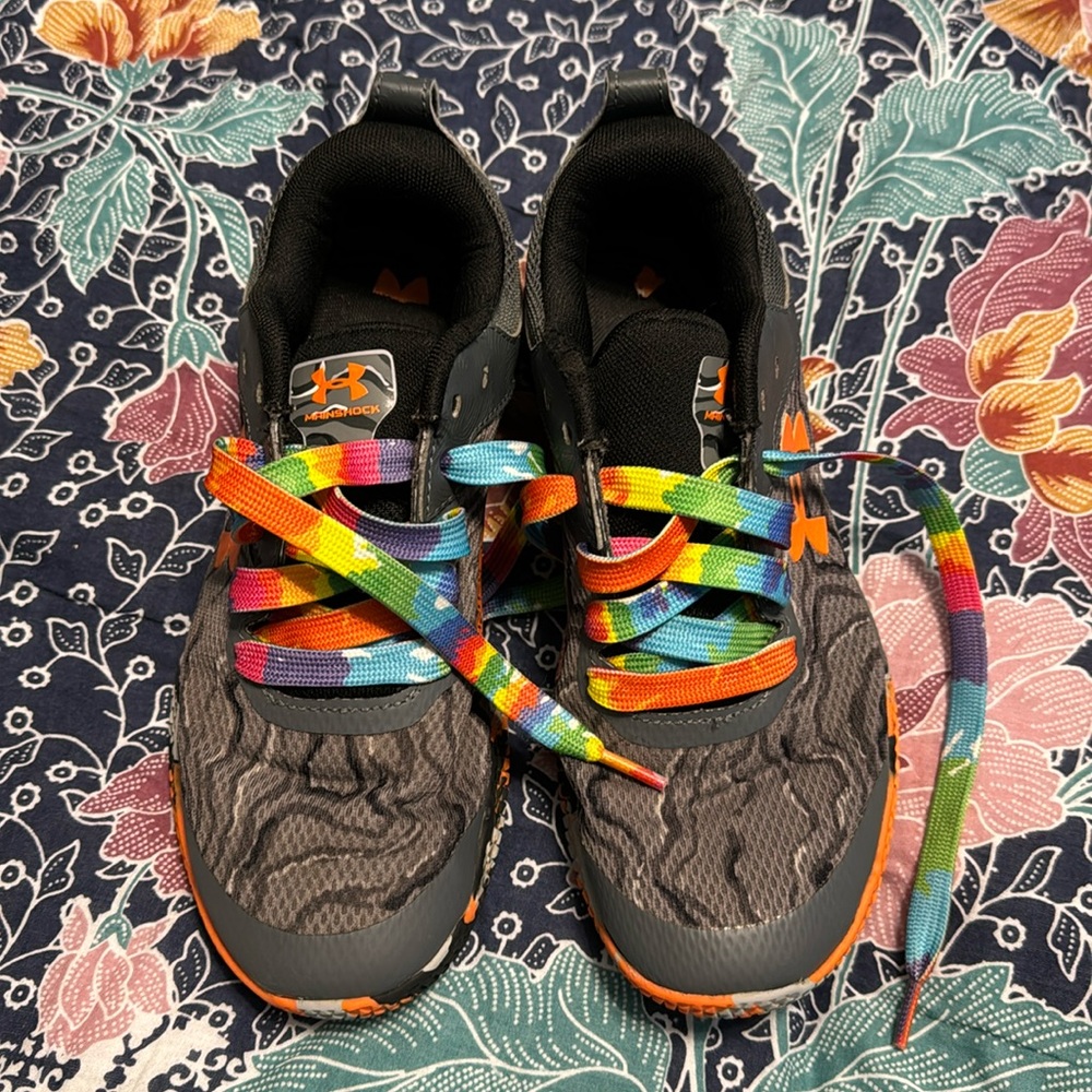 Boys Under Armour shoes